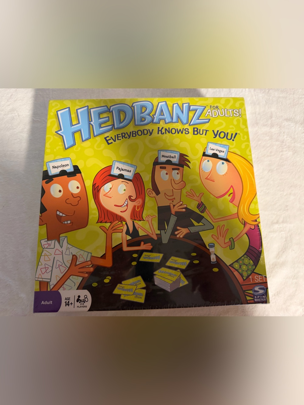 Hedbanz for Adults Party Game - Sealed Box- New